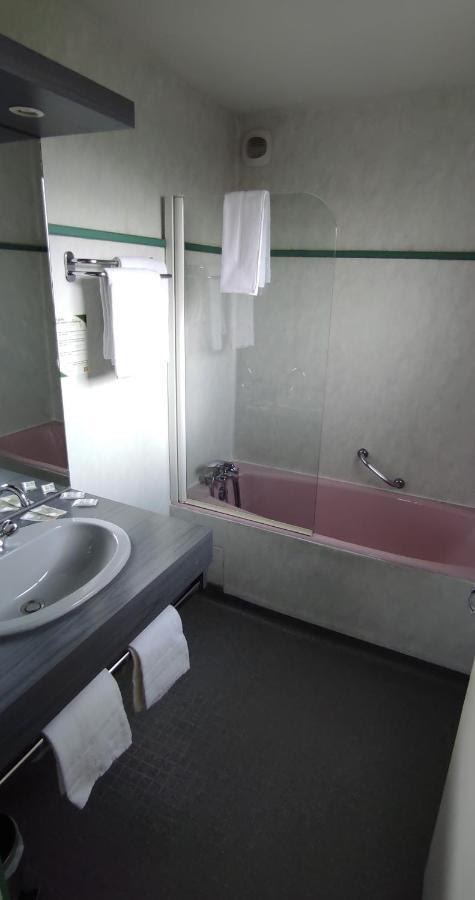 Hostellerie Du Parc Labarthe-Inard 외부 사진
