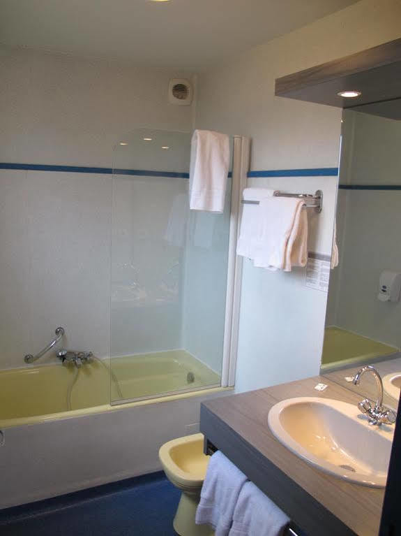 Hostellerie Du Parc Labarthe-Inard 외부 사진
