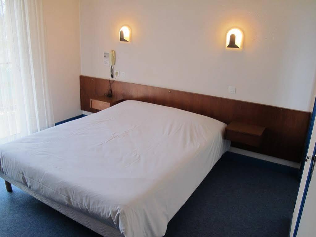 Hostellerie Du Parc Labarthe-Inard 외부 사진